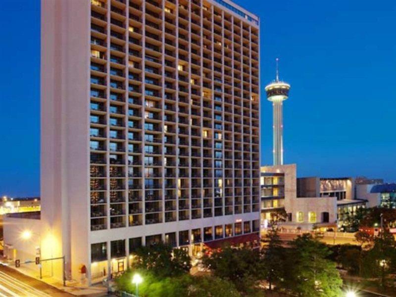 San Antonio Marriott Riverwalk Hotel Exterior photo