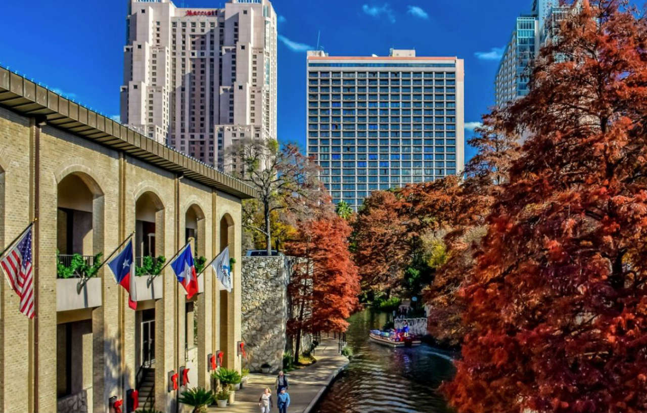 San Antonio Marriott Riverwalk Hotel Exterior photo